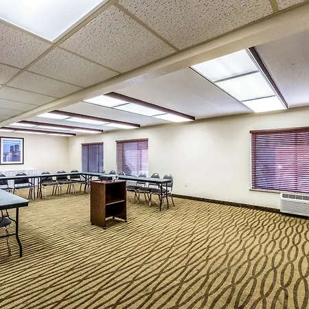 Comfort Inn Grand Rapids Airport 