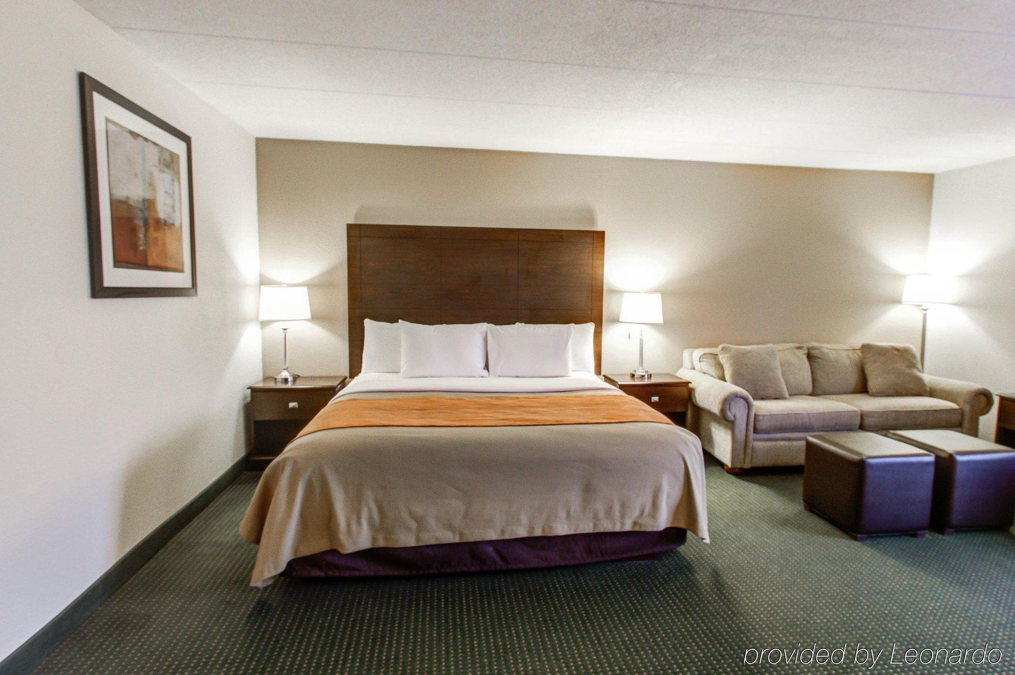 Comfort Grand Rapids Airport 2* Cascade