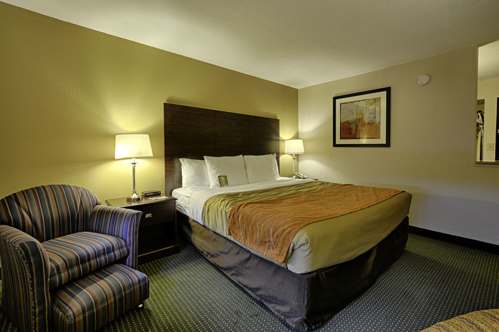 Comfort Grand Rapids Airport Cascade